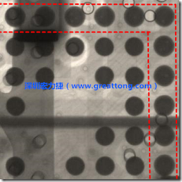 BGA錫球尺寸小于0.4mm，采用降低BGA內(nèi)圍襲球的錫膏量所得到X-Ray，稍微留意一下可以發(fā)現(xiàn)最外圈的錫量(圓的直徑)比其他內(nèi)圍的錫球上的錫量來(lái)得多一點(diǎn)點(diǎn)。也就是外圈的黑色圓形直徑比內(nèi)圈的圓形來(lái)得大一點(diǎn)點(diǎn)。