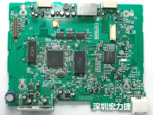 大面積PCB若電子元器件數(shù)量多、重量較重，板材強(qiáng)度不夠時容易產(chǎn)生PCB中央部凹陷問題。