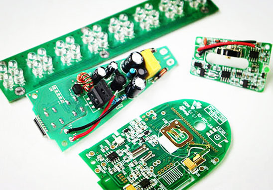 為什么PCB板顏色絕大多數(shù)都是綠色的？